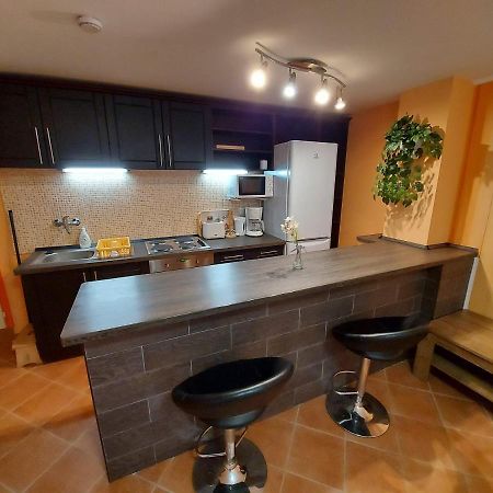 Nora Apartman Balatonlelle Exterior photo