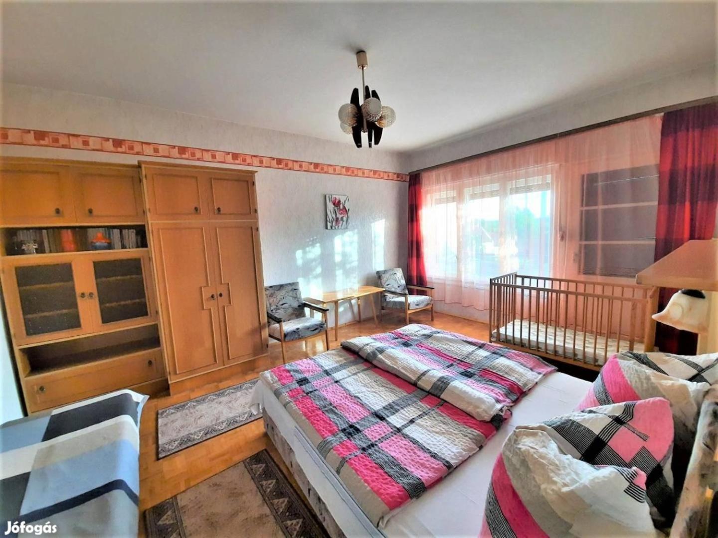Nora Apartman Balatonlelle Exterior photo